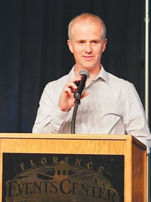 Dr. Brian Holmes